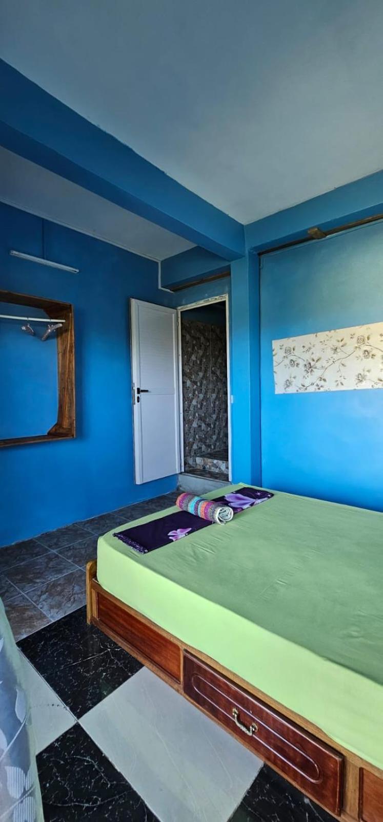 Tilapasse Resto & Guest House Port South East Exterior foto